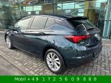 Opel Astra bei Gebrauchtwagen.expert - Abbildung (2 / 15)