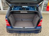 Mercedes-Benz A-Klasse bei Gebrauchtwagen.expert - Abbildung (12 / 15)