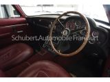 Aston Martin DB 6 bei Gebrauchtwagen.expert - Abbildung (6 / 15)