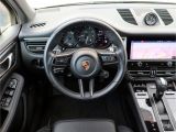 Porsche Macan bei Gebrauchtwagen.expert - Abbildung (9 / 15) Porsche Macan bei Gebrauchtwagen.expert - Abbildung (9 / 15)