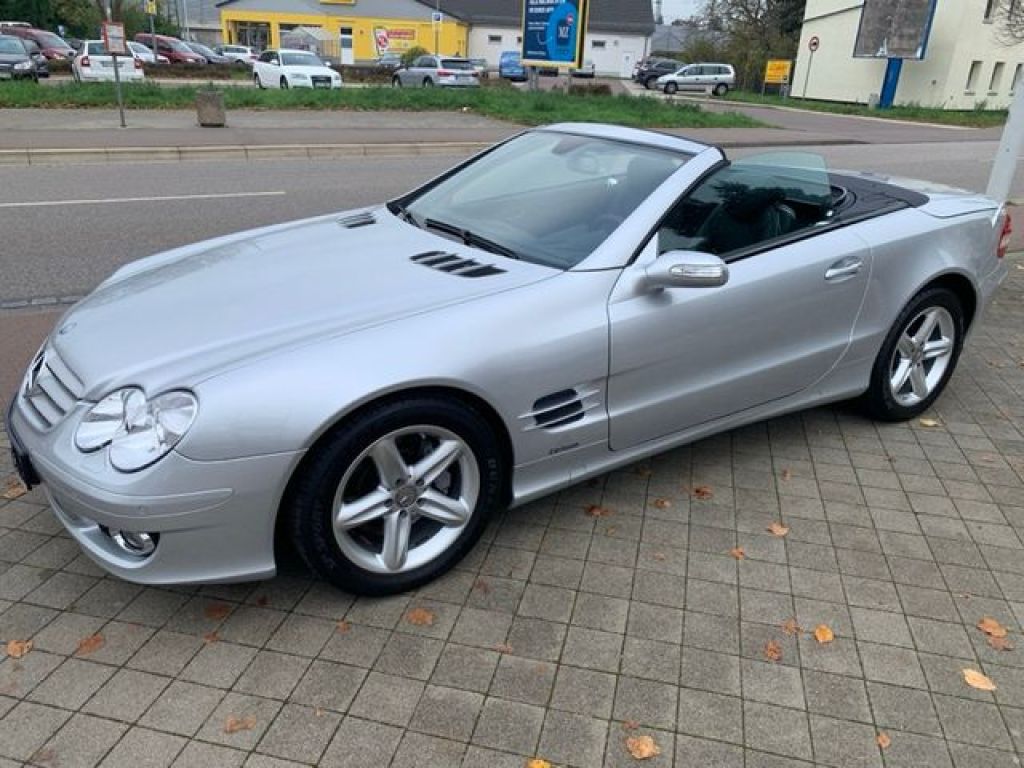 Mercedes-Benz SL 350 bei Gebrauchtwagen.expert - Hauptabbildung Mercedes-Benz SL 350 bei Gebrauchtwagen.expert - Hauptabbildung