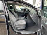 VW Golf bei Gebrauchtwagen.expert - Abbildung (8 / 15)