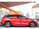 Ford Focus Turnier bei Gebrauchtwagen.expert - Abbildung (6 / 15)