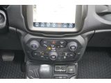 Jeep Renegade bei Gebrauchtwagen.expert - Abbildung (12 / 15)