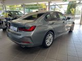 BMW 3er bei Gebrauchtwagen.expert - Abbildung (11 / 15) BMW 3er bei Gebrauchtwagen.expert - Abbildung (11 / 15)