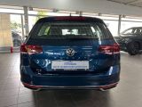 VW Passat bei Gebrauchtwagen.expert - Abbildung (10 / 15) VW Passat bei Gebrauchtwagen.expert - Abbildung (10 / 15)