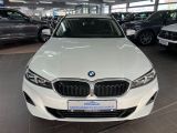 BMW 3er bei Gebrauchtwagen.expert - Abbildung (3 / 15) BMW 3er bei Gebrauchtwagen.expert - Abbildung (3 / 15)