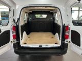 Opel Combo bei Gebrauchtwagen.expert - Abbildung (12 / 15) Opel Combo bei Gebrauchtwagen.expert - Abbildung (12 / 15)