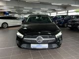 Mercedes-Benz A-Klasse bei Gebrauchtwagen.expert - Abbildung (4 / 15) Mercedes-Benz A-Klasse bei Gebrauchtwagen.expert - Abbildung (4 / 15)