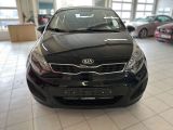 Kia Rio bei Gebrauchtwagen.expert - Abbildung (6 / 8)