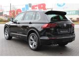 VW Tiguan bei Gebrauchtwagen.expert - Abbildung (6 / 15) VW Tiguan bei Gebrauchtwagen.expert - Abbildung (6 / 15)