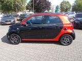 Smart smart forfour bei Gebrauchtwagen.expert - Abbildung (8 / 15) Smart smart forfour bei Gebrauchtwagen.expert - Abbildung (8 / 15)