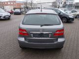 Mercedes-Benz B-Klasse bei Gebrauchtwagen.expert - Abbildung (6 / 15)