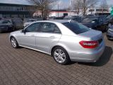 Mercedes-Benz E-Klasse bei Gebrauchtwagen.expert - Abbildung (7 / 15)