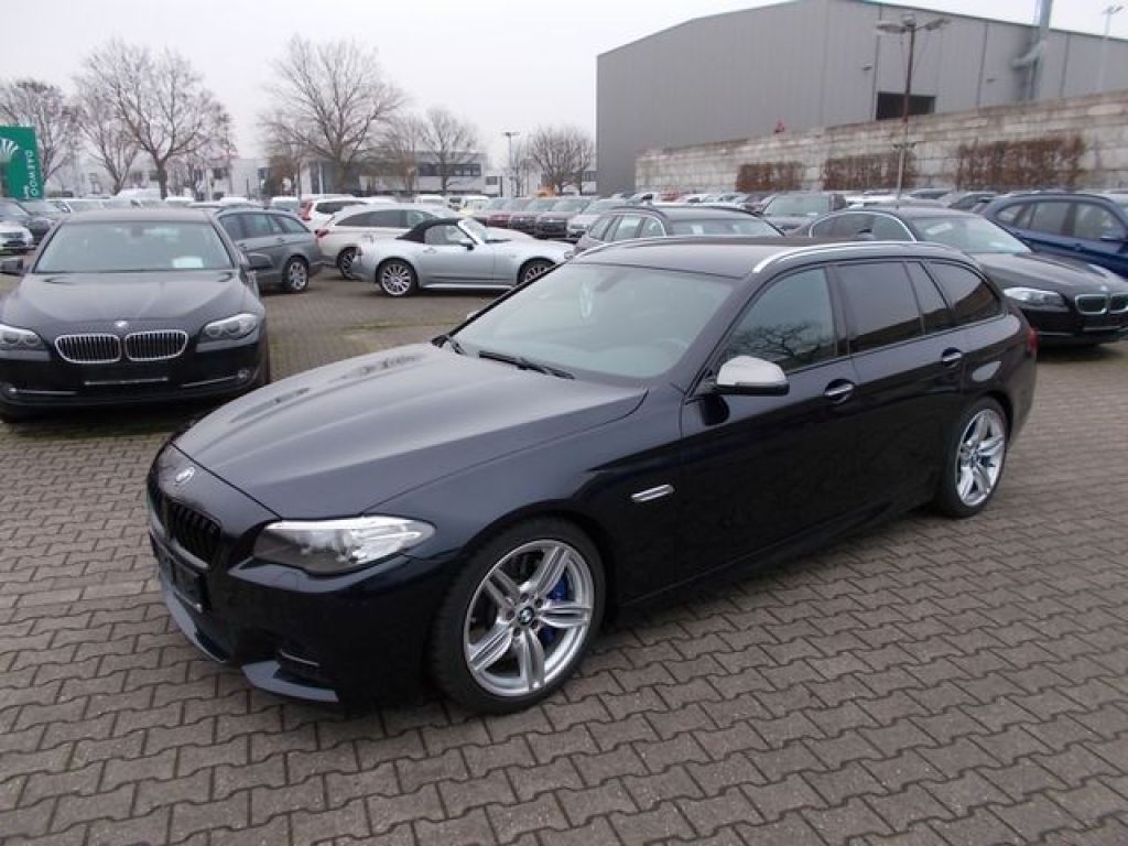 BMW M5 bei Gebrauchtwagen.expert - Hauptabbildung BMW M5 bei Gebrauchtwagen.expert - Hauptabbildung
