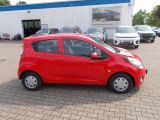 Chevrolet Spark bei Gebrauchtwagen.expert - Abbildung (4 / 15)