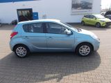 Hyundai i20 bei Gebrauchtwagen.expert - Abbildung (4 / 15)