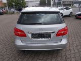Mercedes-Benz B-Klasse bei Gebrauchtwagen.expert - Abbildung (6 / 15) Mercedes-Benz B-Klasse bei Gebrauchtwagen.expert - Abbildung (6 / 15)