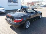 Mercedes-Benz SLK-Klasse bei Gebrauchtwagen.expert - Abbildung (5 / 15)