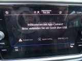 VW T-Roc bei Gebrauchtwagen.expert - Abbildung (11 / 15) VW T-Roc bei Gebrauchtwagen.expert - Abbildung (11 / 15)