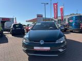 VW Golf VII bei Gebrauchtwagen.expert - Abbildung (3 / 15)