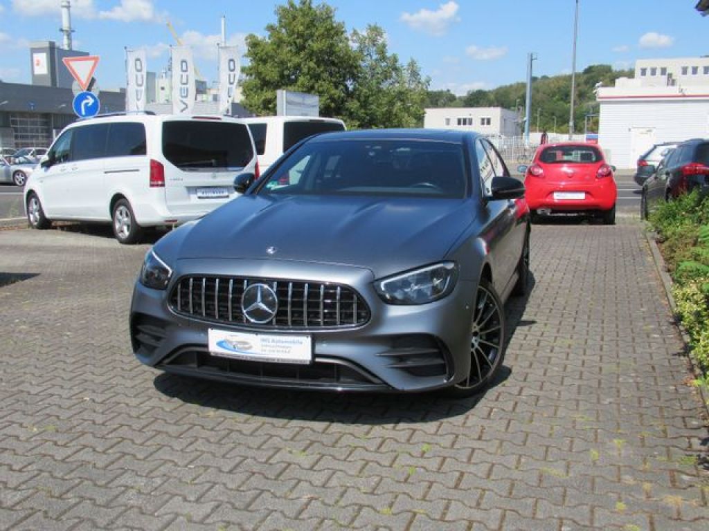 Mercedes-Benz E-Klasse bei Gebrauchtwagen.expert - Hauptabbildung Mercedes-Benz E-Klasse bei Gebrauchtwagen.expert - Hauptabbildung