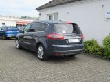Ford S-Max bei Gebrauchtwagen.expert - Abbildung (4 / 15) Ford S-Max bei Gebrauchtwagen.expert - Abbildung (4 / 15)