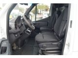 Mercedes-Benz Sprinter bei Gebrauchtwagen.expert - Abbildung (11 / 15) Mercedes-Benz Sprinter bei Gebrauchtwagen.expert - Abbildung (11 / 15)