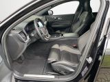 Volvo V60 bei Gebrauchtwagen.expert - Abbildung (7 / 15)