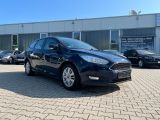 Ford Focus Turnier bei Gebrauchtwagen.expert - Abbildung (5 / 15)