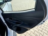 Mazda 2 bei Gebrauchtwagen.expert - Abbildung (14 / 15)