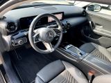 Mercedes-Benz A-Klasse bei Gebrauchtwagen.expert - Abbildung (9 / 15) Mercedes-Benz A-Klasse bei Gebrauchtwagen.expert - Abbildung (9 / 15)