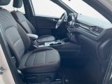 Ford Kuga bei Gebrauchtwagen.expert - Abbildung (12 / 15)