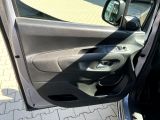 Opel Combo bei Gebrauchtwagen.expert - Abbildung (10 / 15) Opel Combo bei Gebrauchtwagen.expert - Abbildung (10 / 15)