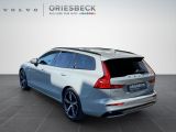 Volvo V60 bei Gebrauchtwagen.expert - Abbildung (3 / 15) Volvo V60 bei Gebrauchtwagen.expert - Abbildung (3 / 15)