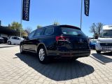 VW Passat bei Gebrauchtwagen.expert - Abbildung (2 / 15) VW Passat bei Gebrauchtwagen.expert - Abbildung (2 / 15)