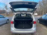 VW Touran bei Gebrauchtwagen.expert - Abbildung (11 / 12)