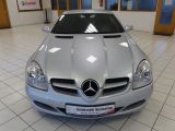 Mercedes-Benz SLK-Klasse bei Gebrauchtwagen.expert - Abbildung (3 / 15)