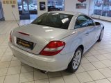 Mercedes-Benz SLK-Klasse bei Gebrauchtwagen.expert - Abbildung (6 / 15)