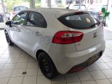 Kia Rio bei Gebrauchtwagen.expert - Abbildung (8 / 14)
