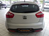Kia Rio bei Gebrauchtwagen.expert - Abbildung (7 / 14)