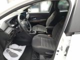 Dacia Sandero bei Gebrauchtwagen.expert - Abbildung (6 / 15)