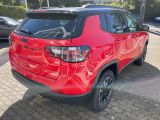 Jeep Compass bei Gebrauchtwagen.expert - Abbildung (4 / 15) Jeep Compass bei Gebrauchtwagen.expert - Abbildung (4 / 15)