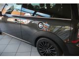 Mini Clubman Cooper bei Gebrauchtwagen.expert - Abbildung (7 / 15) Mini Clubman Cooper bei Gebrauchtwagen.expert - Abbildung (7 / 15)