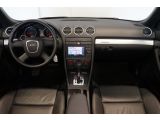 Audi A4 Cabriolet bei Gebrauchtwagen.expert - Abbildung (11 / 15)