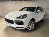 Porsche Cayenne bei Gebrauchtwagen.expert - Abbildung (2 / 15)