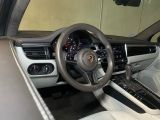 Porsche Macan bei Gebrauchtwagen.expert - Abbildung (12 / 15) Porsche Macan bei Gebrauchtwagen.expert - Abbildung (12 / 15)