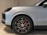 Porsche Cayenne bei Gebrauchtwagen.expert - Abbildung (8 / 15) Porsche Cayenne bei Gebrauchtwagen.expert - Abbildung (8 / 15)