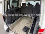 VW Caddy bei Gebrauchtwagen.expert - Abbildung (11 / 15) VW Caddy bei Gebrauchtwagen.expert - Abbildung (11 / 15)
