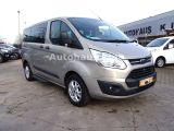 Ford Tourneo Custom bei Gebrauchtwagen.expert - Abbildung (3 / 15) Ford Tourneo Custom bei Gebrauchtwagen.expert - Abbildung (3 / 15)